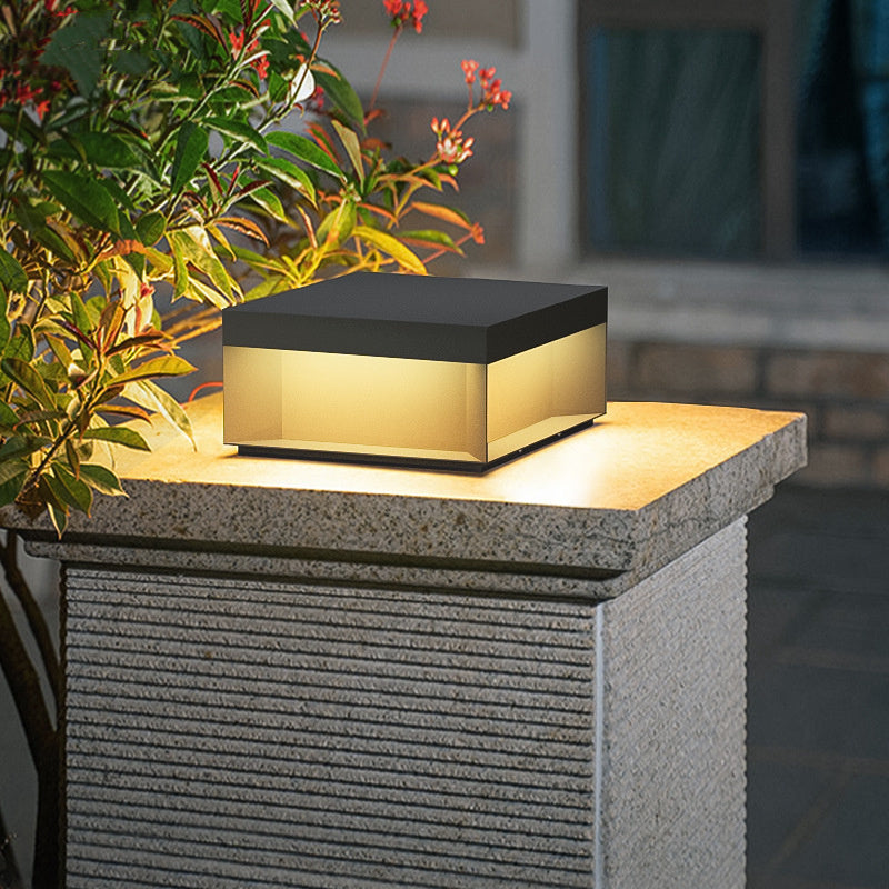 Solar Garden Light