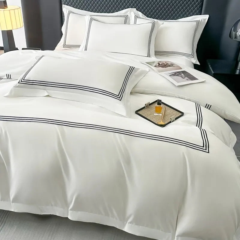 White Black Duvet Cover and Pillow with Zipper Closure  Bedding